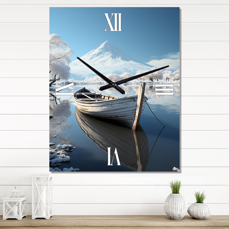 Blanc Japon Whispers Of Winter I - Cottage Très grandes horloges murales, H 28 po x l 12 po x P 1 po
