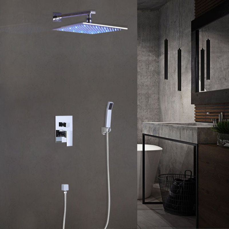 Ensemble de pomme de douche à DEL Juno avec douchette à main - Design moderne et éclairage à DEL sensible à la température
