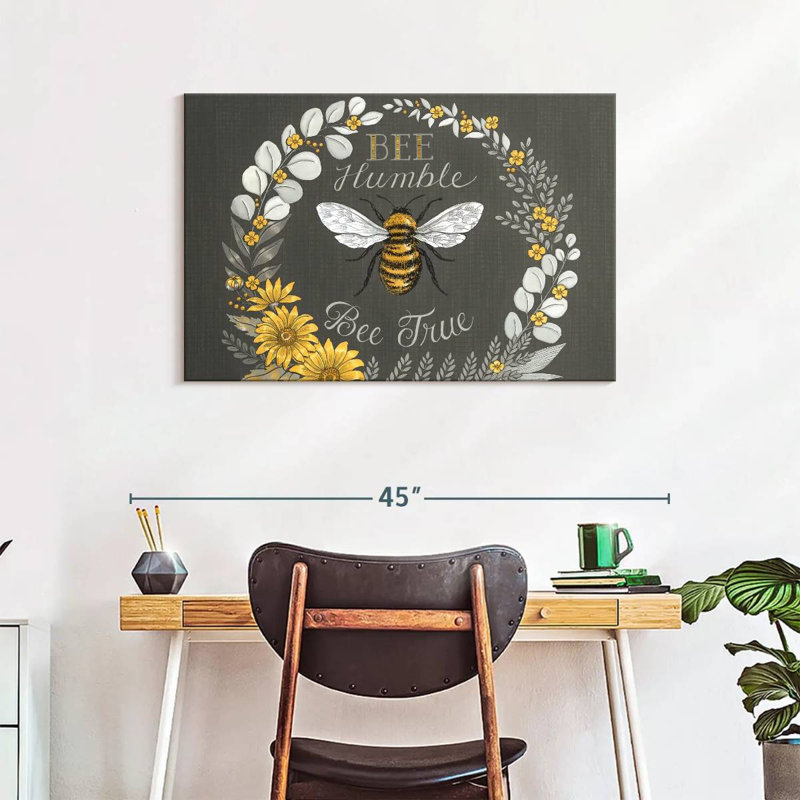 Brampt Bee Humble Bee True, 24" H x 36" W