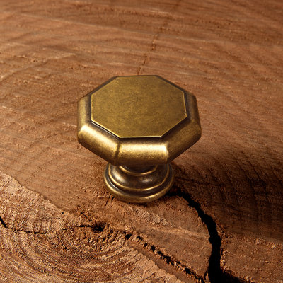 1 3/8" Length Geometric Knob Multipack