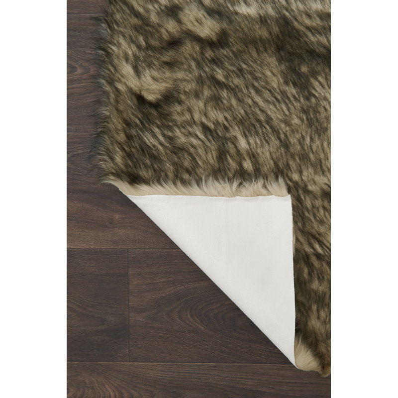 Ashleigh Faux Fur Indoor Rug, Runner 2'6" x 7'6"