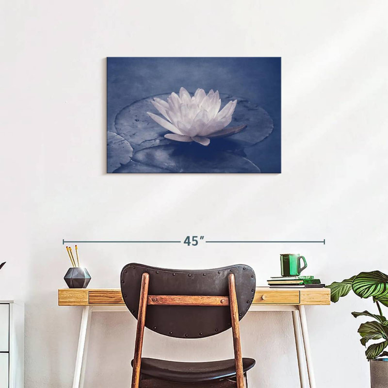Harnek See Rose, 20" H x 30" W