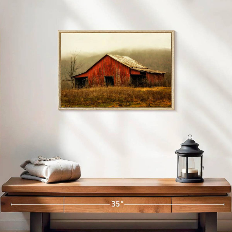 Skylight Barn dans le brouillard, Cadre flottant en bois naturel, 19 po x 13 po