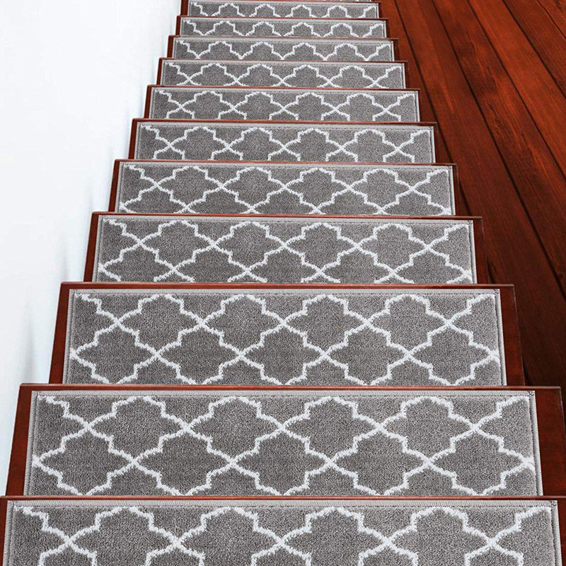 Tapis d'escalier intérieur et extérieur 9 po x 28 po Gennessee Trellis, Gris