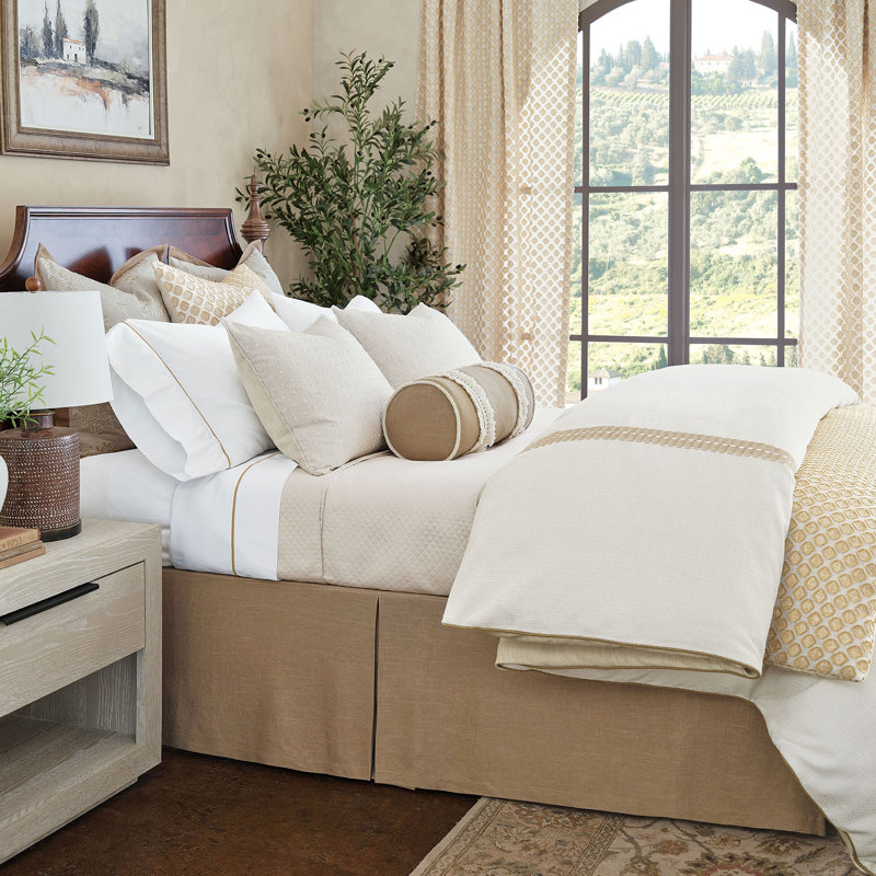 San Savino Comforter, Cal. King Comforter