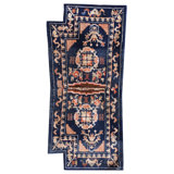 Hand Knotted Wool Area Rug in Blue