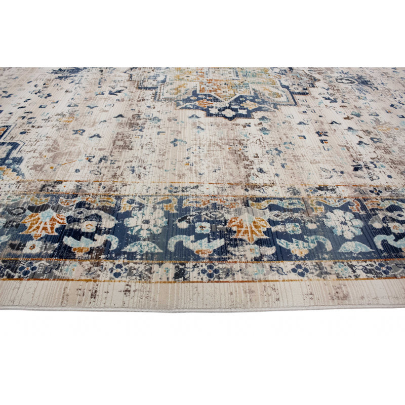 Lucha Oriental Indoor Rug, Rectangle 3'11" x 5'9"
