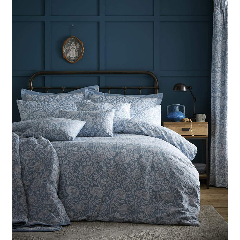 Light Blue 132 TC Duvet Cover Set, Kingsize Duvet Cover + 2 Standard Pillowcases