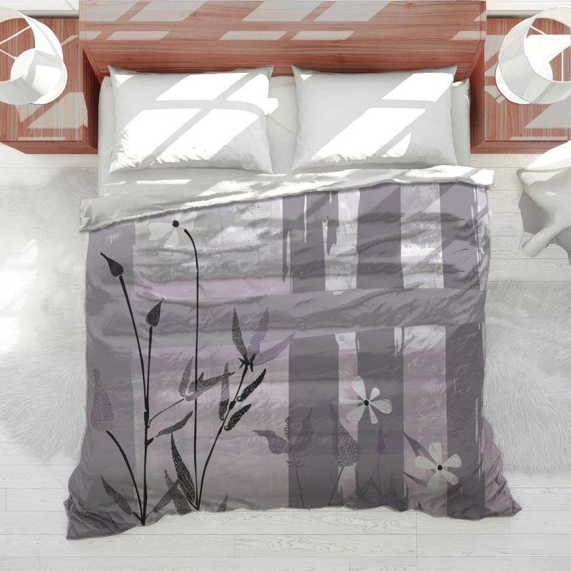 Floral Outline Cool Cotton Blend Floral Comforter, Queen Comforter