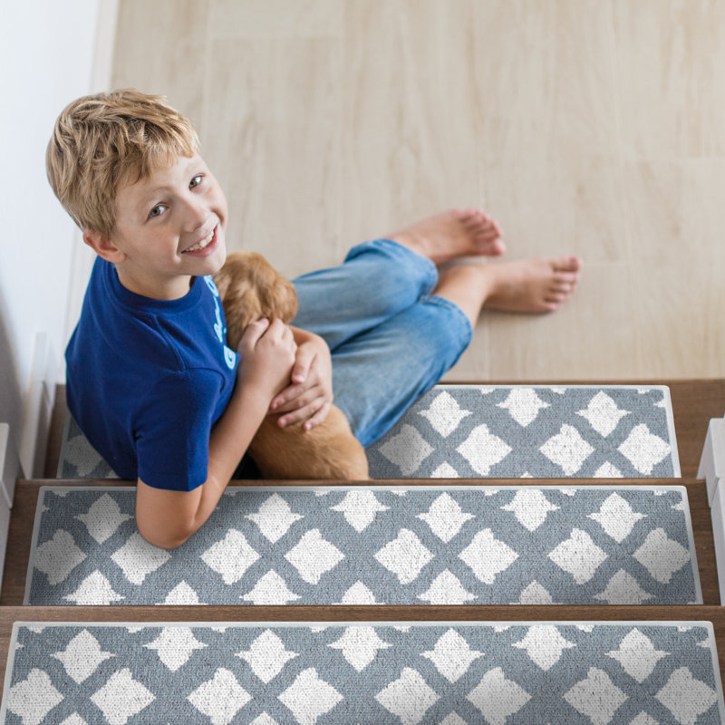 Rainsburg Non-Slip Stair Tread, Gray