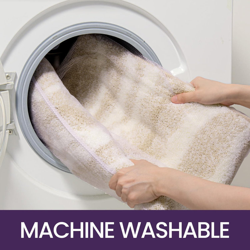 Washable bathroom mat with anti-slip bottom, quick-drying absorbent floor carpet