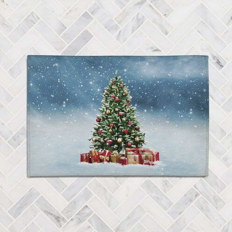 Snowy Tree Chenille Indoor Rug, Rectangle 5' x 7'