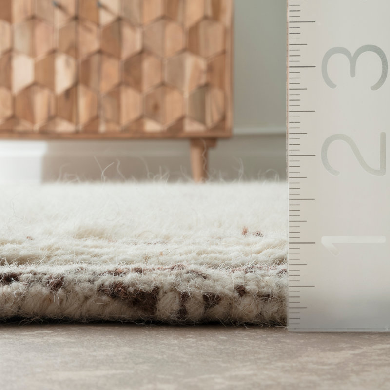 Prima Moroccan Wool Tassel Area Rug, Rectangle 5' x 8'