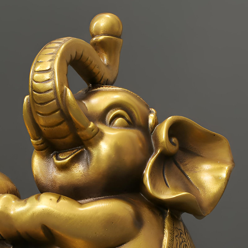 Éléphant de la prospérité - symbole de laiton brillant pour le succès, H 13,39 po x l 11,02 po x P 7,87 po