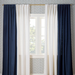 Curtains & Curtain Hardware
