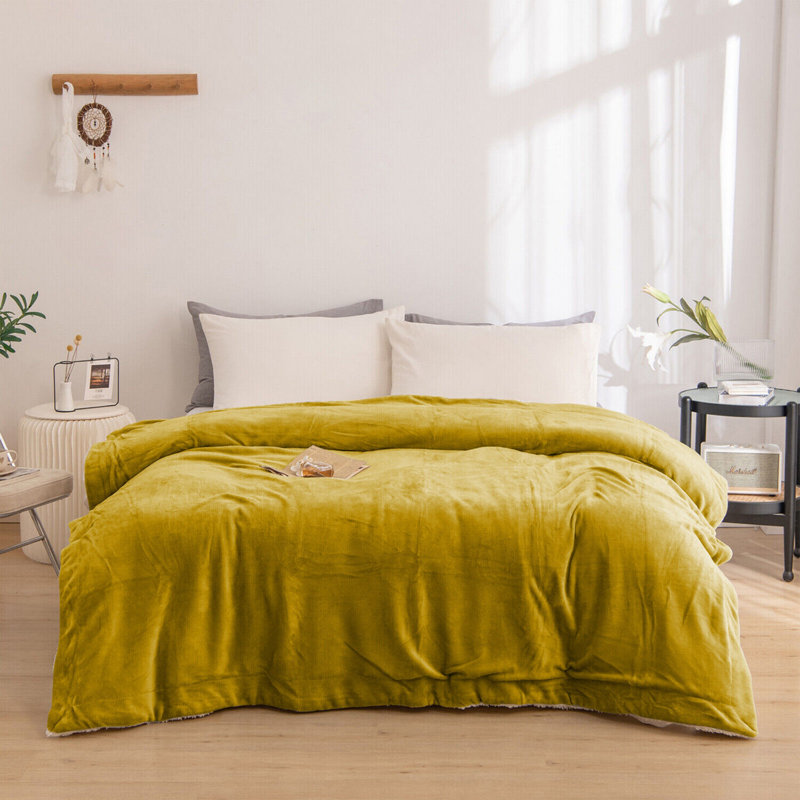 Diya Soft Sherpa Fleece Fur Thick Dual Sided Flannel Reversible Blanket Throw, W200 x L240cm, Ochre