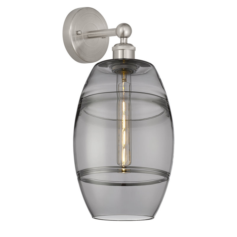 Applique murale en acier Bettylou, Gris fumée clair, H 12,13 po x l 8 po x P 8,5 po, Nickel satiné