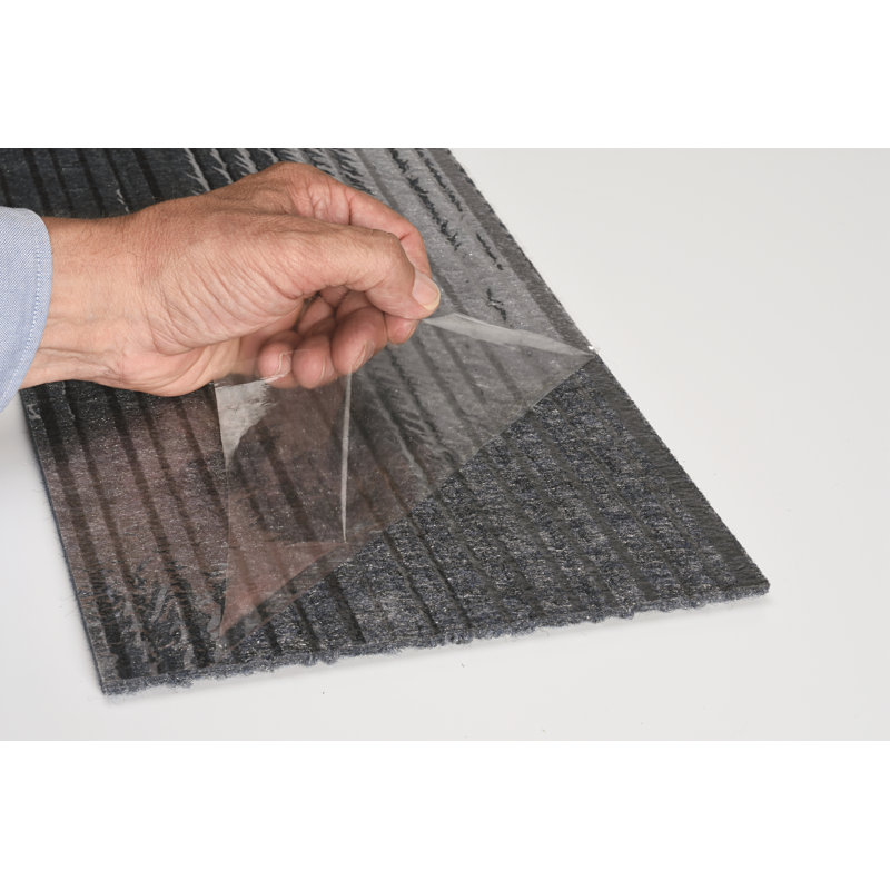 Carreau de tapis auto-adhésif 9 po x 36 po, Moka