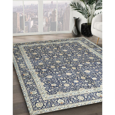 Tapis oriental multicolore tissé à la machine Chastine