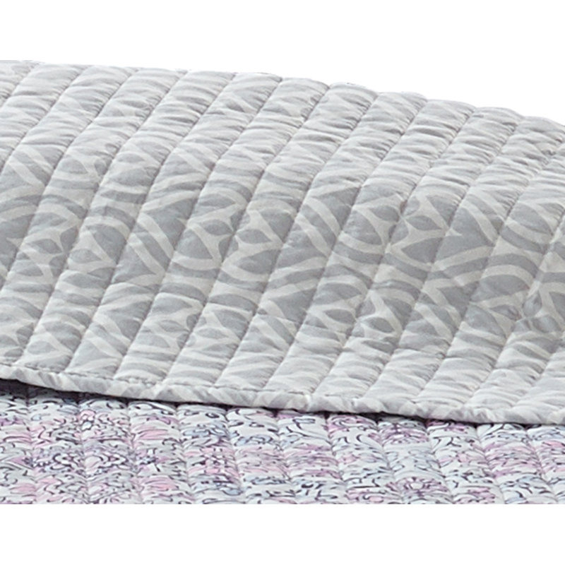 Bhavya Polyester Damask Quilt, Full/Double Quilt + 2 Shams