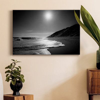 " Against The Dune "