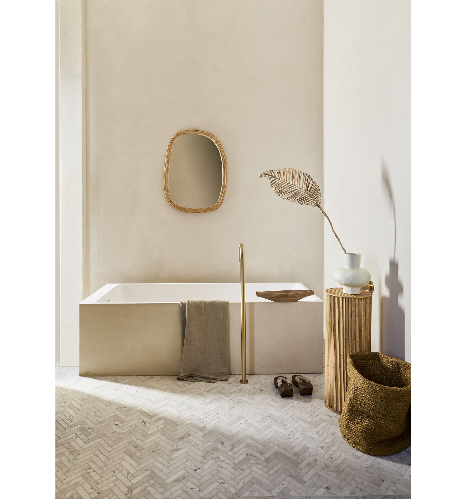Maui 22" Rattan Accent Mirror