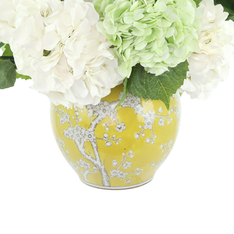 Centerpiece with Hydrangeas and Lilac, White;Green