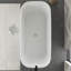Baignoire autoportante 67 po en acrylique blanc