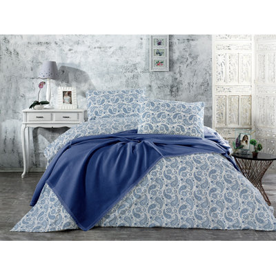 Cotton Paisley Coverlet