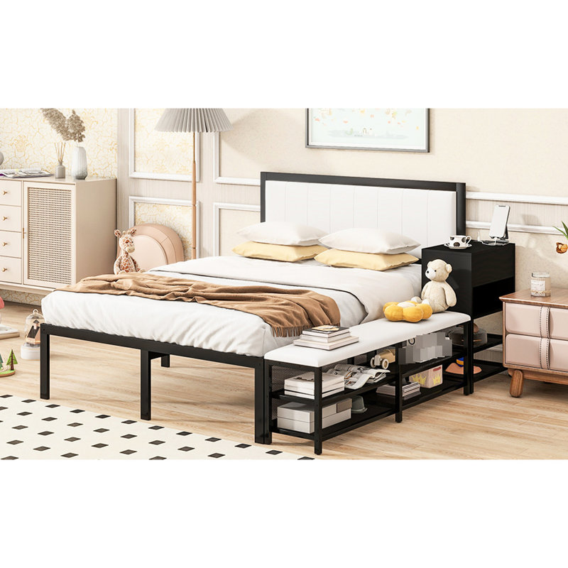 Lit plateforme élégant en métal avec revêtement doux et rangement dissimulé, espace de repos rembourré noir moderne, Noir