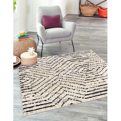 Tharon Geometric Indoor Rug