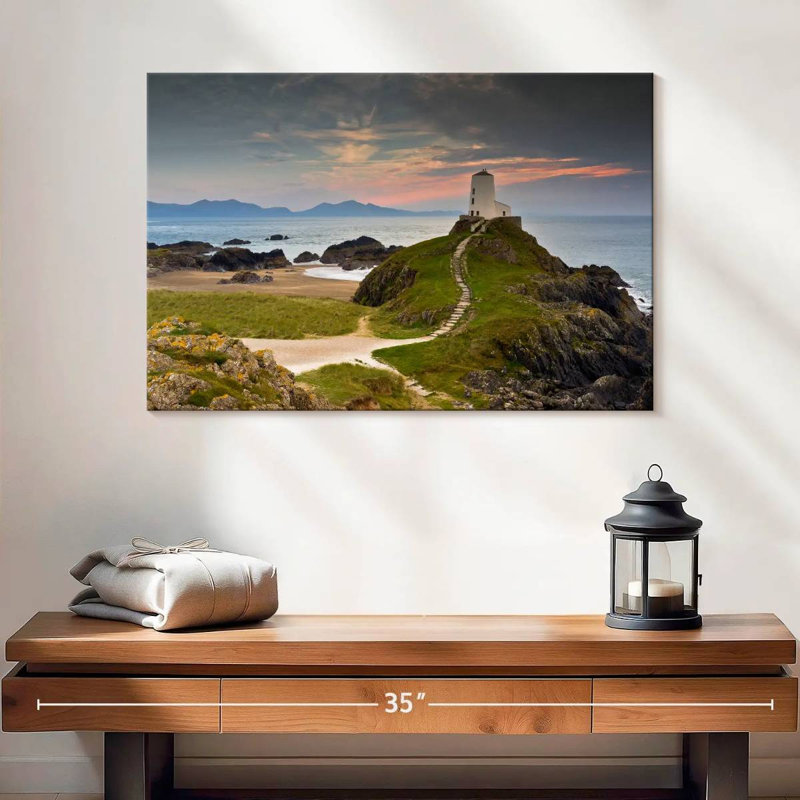 Aletra vue du phare de Twr Mawr, H 16 po x l 24 po