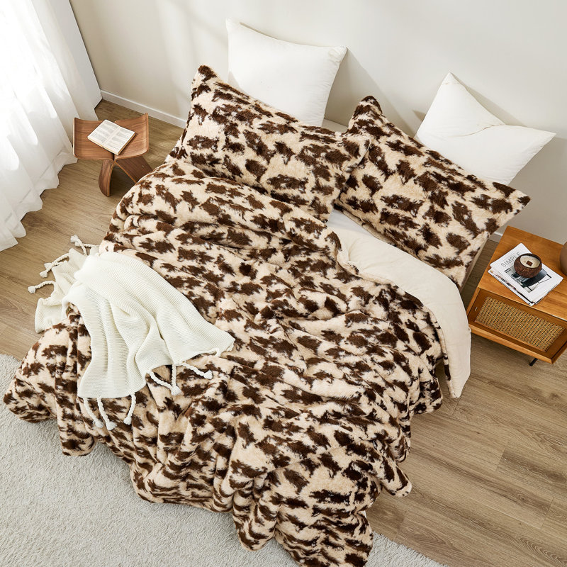 Cowboy - Coma Inducer Oversized Comforter Set - Brown Cow, Queen Comforter + 2 Standard Shams