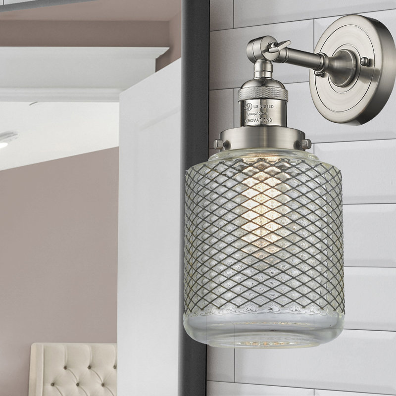 Iyana Dimmable Bath Sconce, 6 Watt Vinage LED Bulb, Brushed Satin Nickel