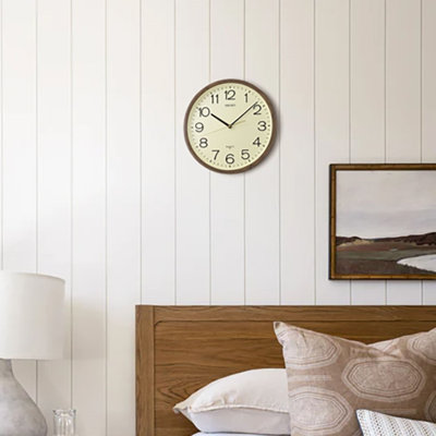 QXA807BRH Wall Clock, Brown