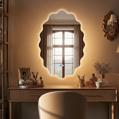 Miroir de salle de bain ovale festonné et illuminé à DEL avec antibuée, température de couleur 3 et contrôle tactile à intensité variable