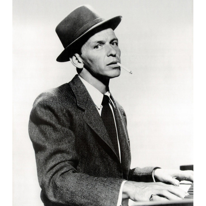 Frank Sinatra au piano, H 32 po x l 28 po