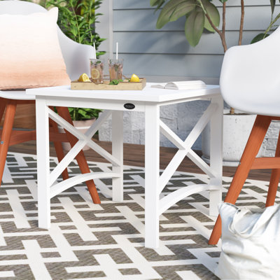 Table d'appoint en métal Archmere