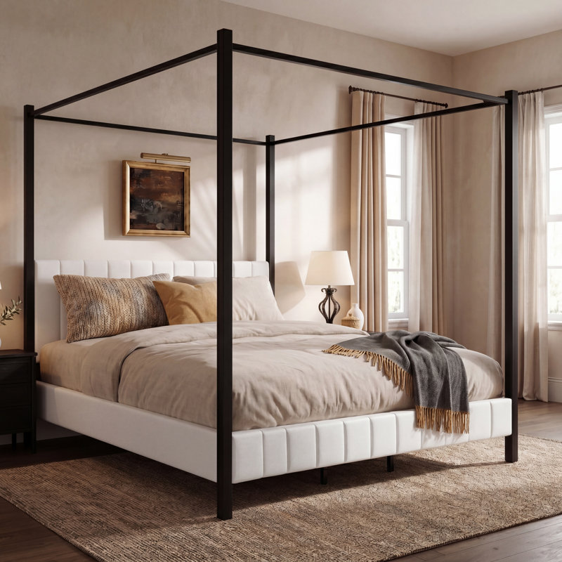 Cadre de lit à baldaquin Avalon Modern Glam avec tête et pied de lit tapissier capitonné Channel, King