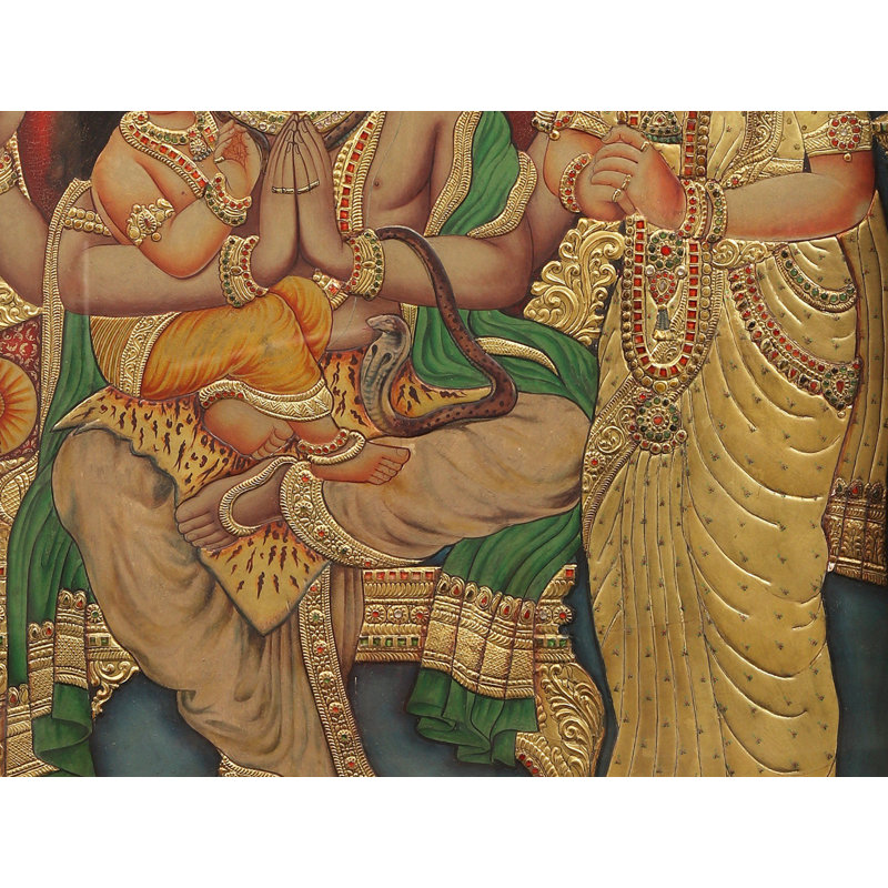 Shiva Parvati avec Karttikeya | Peinture de Tanjore | Avec cadre en bois de teck rétro