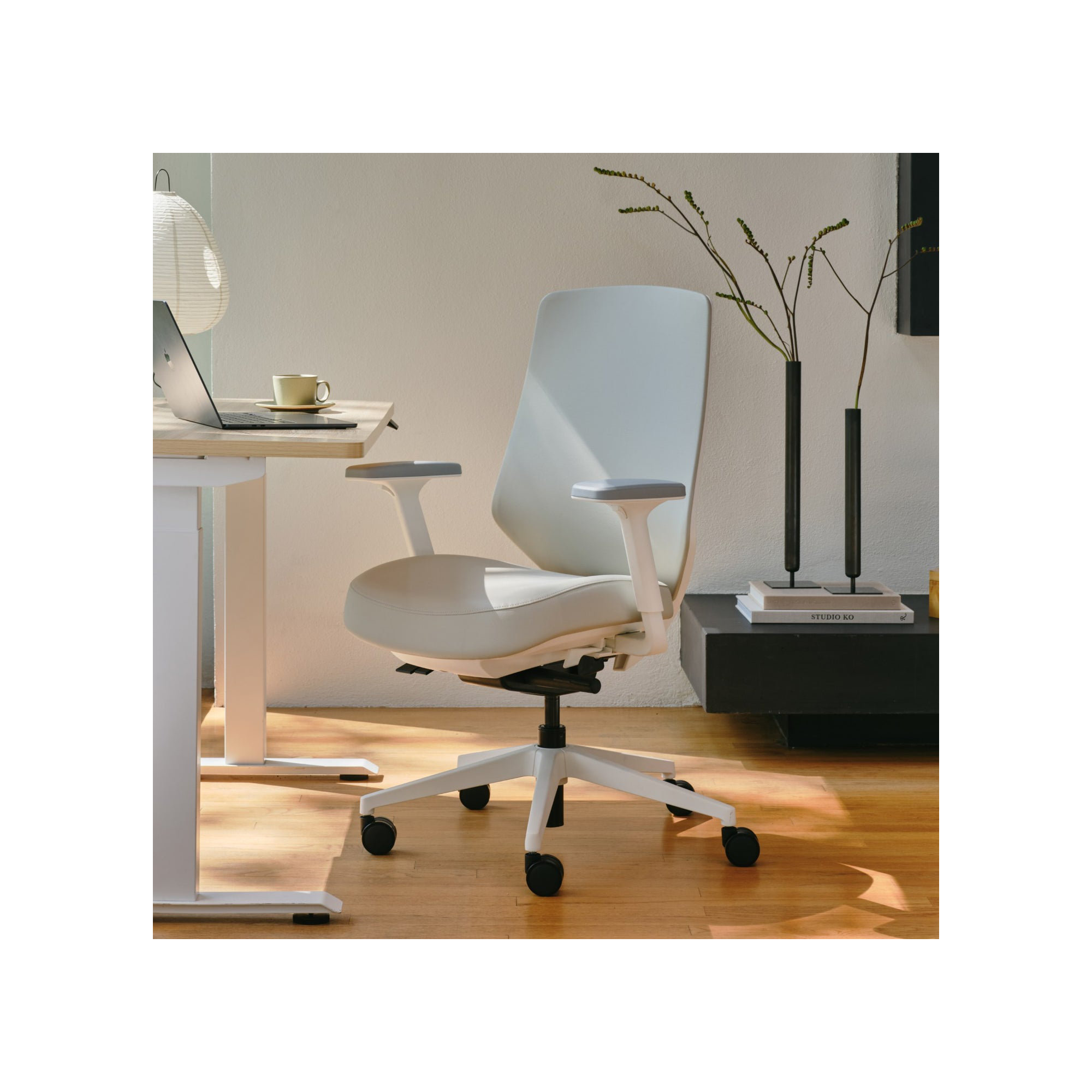 Ergonomic Chair Pro - Vegan Leather, Limestone, White