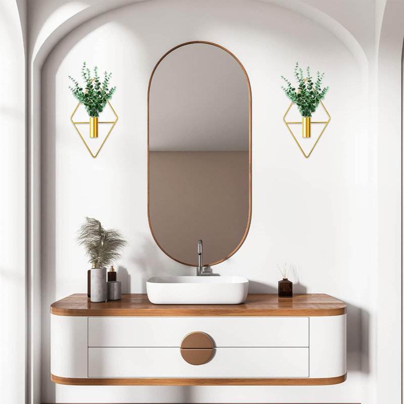 Wall Decor on Metal