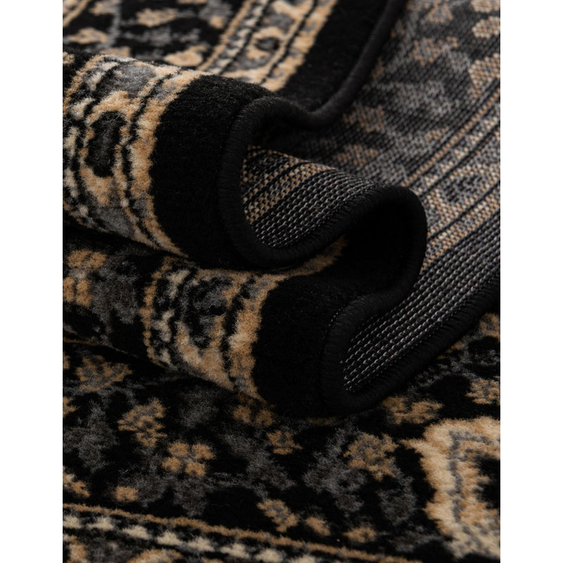 Tapis noir Balthrop, Tapis de couloir 2 pi x 6 pi 1 po, Black
