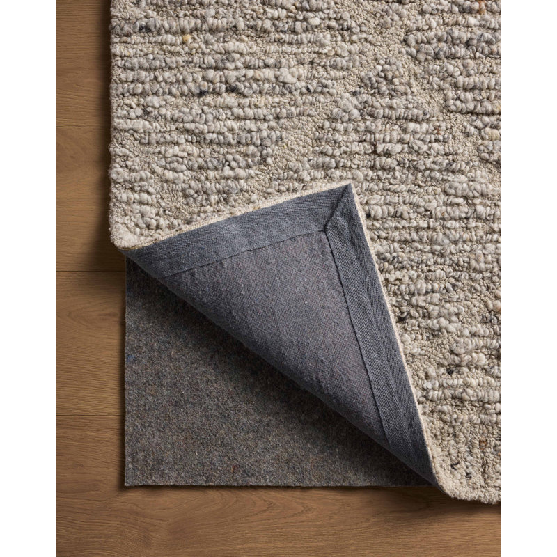 Pebble Gray Tufted Wool Rectangular Rug 2'3" x 3'9"