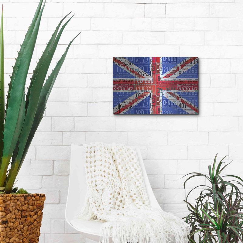 «UK Flag Licence Plate» par Design Turnpike, art mural en métal, 36 po x 24 po, H 12 po x l 16 po