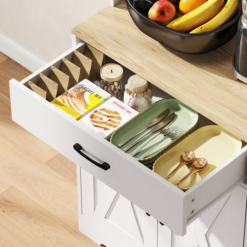 Kitchen Pantry