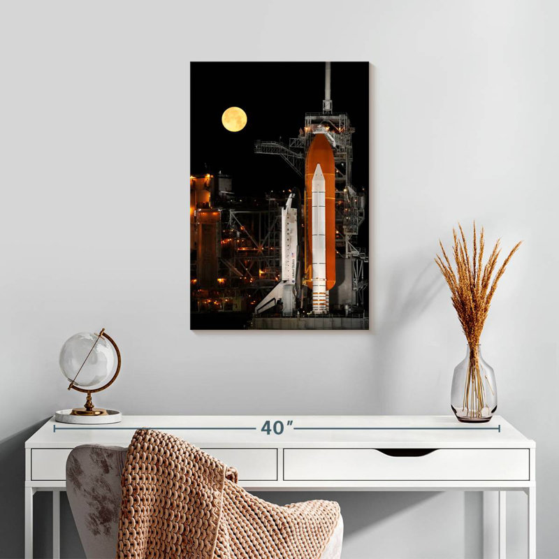 Oberle Discovery Space Shuttle, 24" H x 16" W