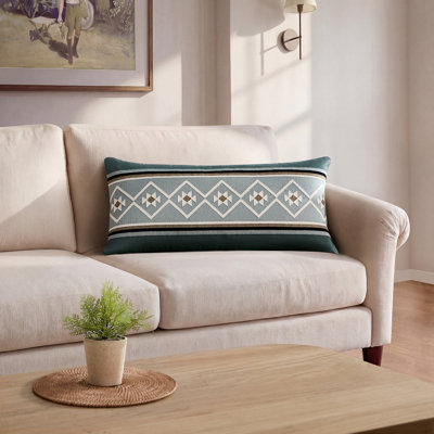 Coussin matelassé en forme d'étoile 14x30"