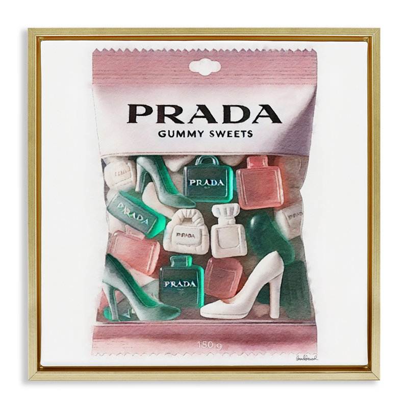 "Fashion Brand Candies", art mural encadré par Amanda Greenwood, H 18 po x l 18 po, Cadre flottant métallique doré