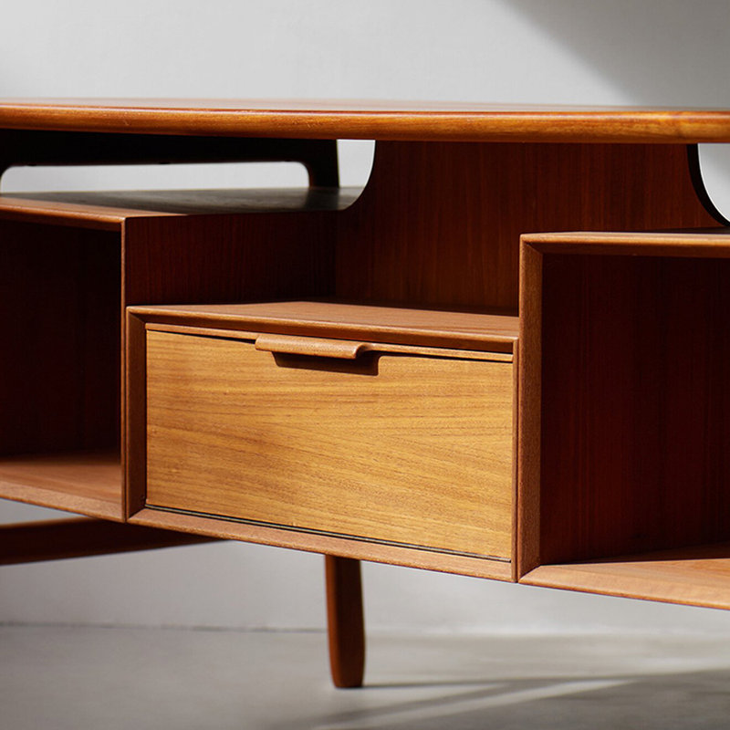 Bureau de style moderne